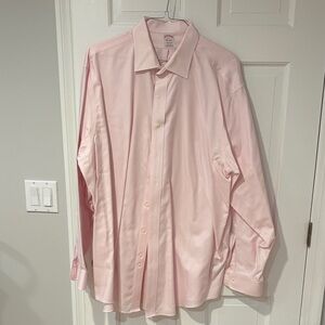 Madison Light Pink Men's Dress Shirt - Classic Collared Button-Up